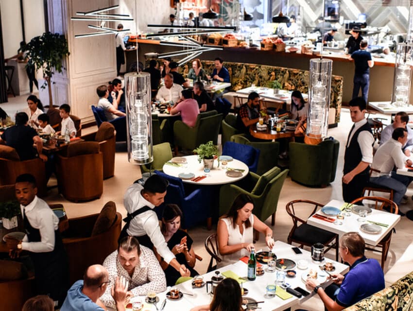 Харчування в Дубаї 5bf6747f92c90-2-2-min.jpg