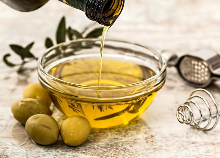 Оливковое масло olive-oil-salad-dressing-cooking-olive-2-2.jpg