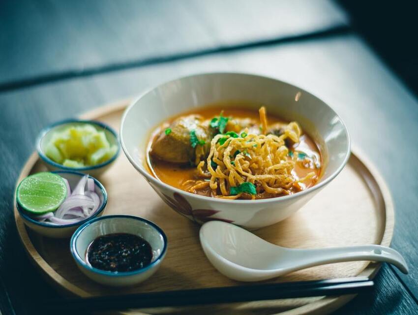 Тайская еда photo-1569562211093-4ed0d0758f12-2.jpg