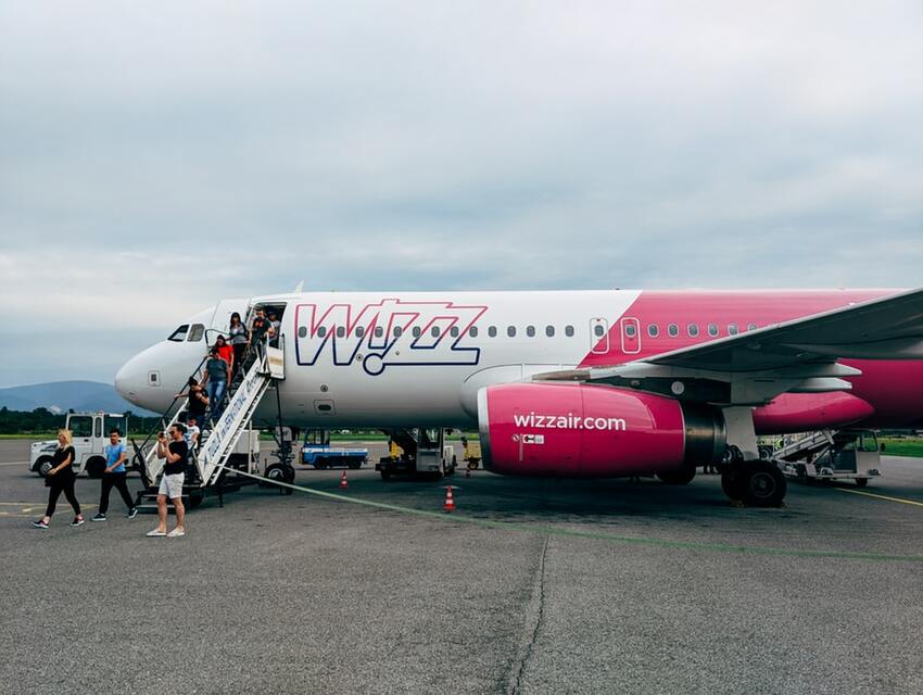 WizzAir photo-1573572042495-46216b86610b.jpg