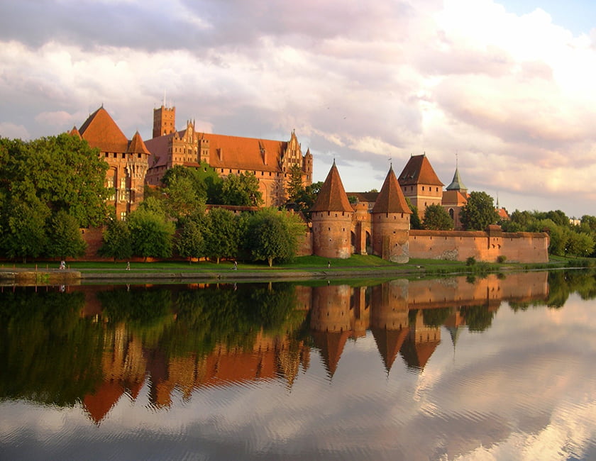 poland-malbork-min.jpg