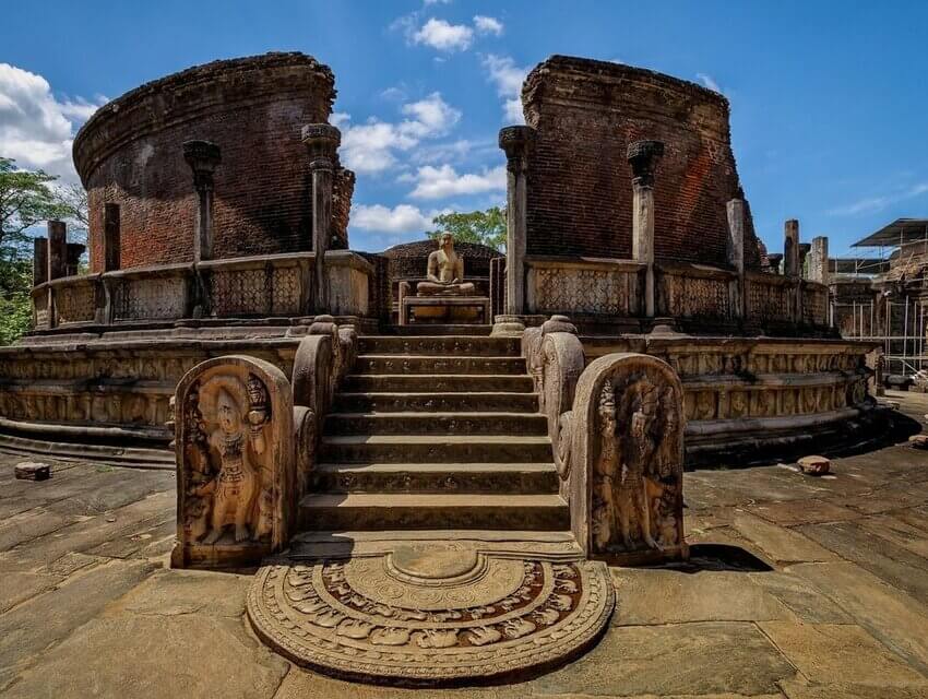 Полоннарува s1200-2-2.jpg