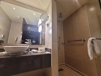 Standard Room / Pool View / Sea View