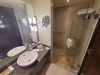 Standard Room / Pool View / Sea View