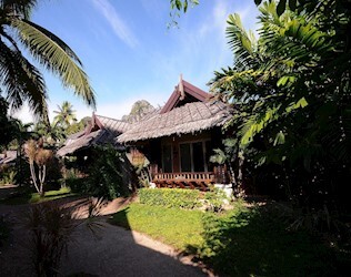 Raylay Deluxe Cottage