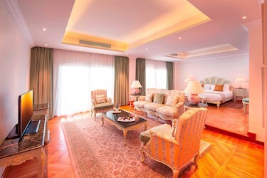 Grand Royal Suite