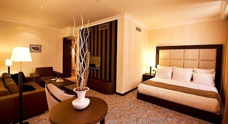 Джуніор Сюїт