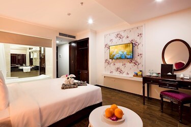 Executive City View with Balcony