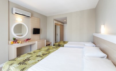 Standard Room Land View