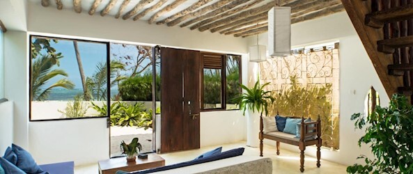 Ocean Front Two Rooms Bungalow