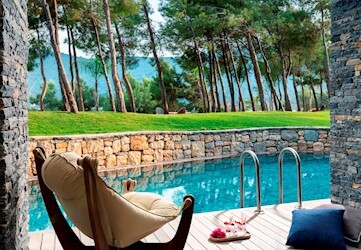 Indigo Laguna Clubber Room