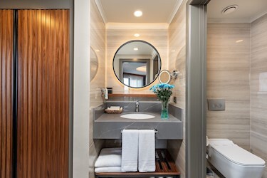 Standard Deluxe Room