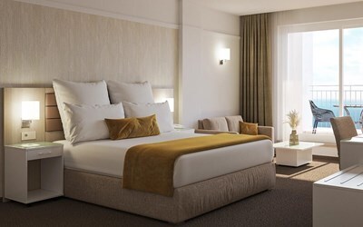 DOUBLE DELUXE FRONTAL SEA VIEW