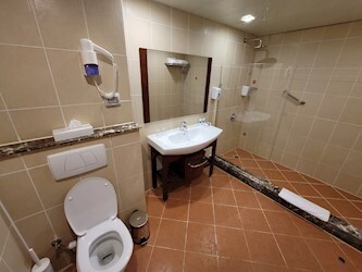 Deluxe Pool &amp; Sea View