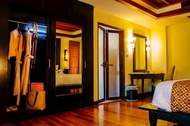 Raylay Privacy Cottage