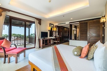 Family Suite One Bedroom