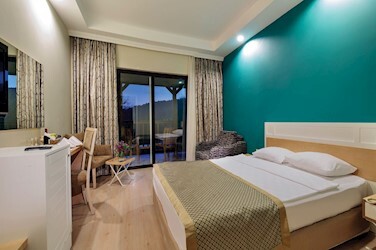 Standard Room Land View