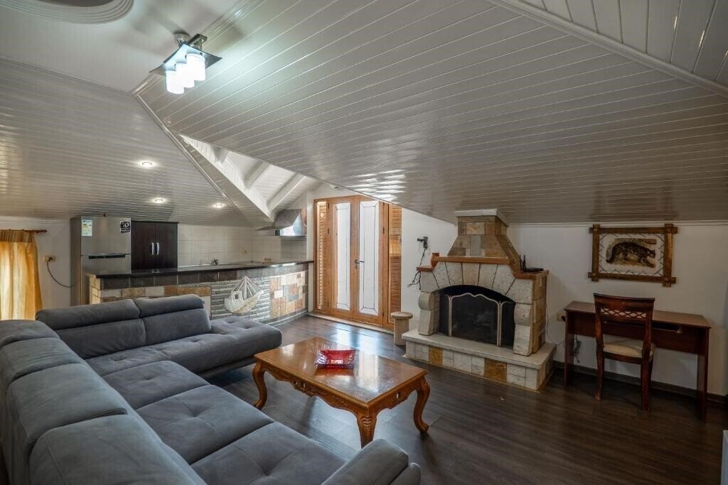 Фотографія Hotel Castle 4*