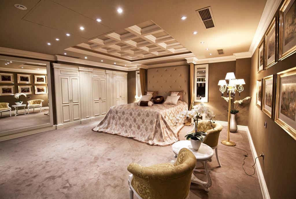 Готель National 5*