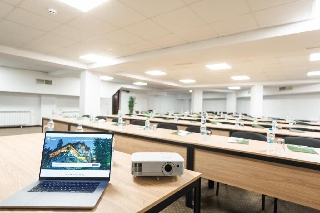 Изображение Hotel Yanakiev 4*