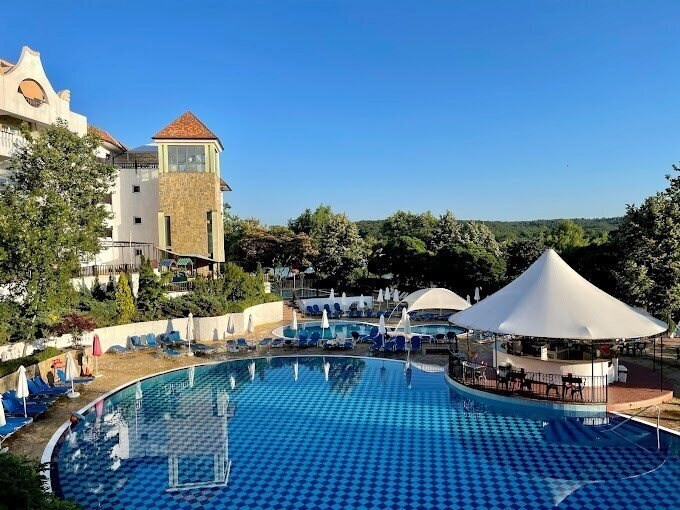 Готель Bella Vista Beach Club 4*