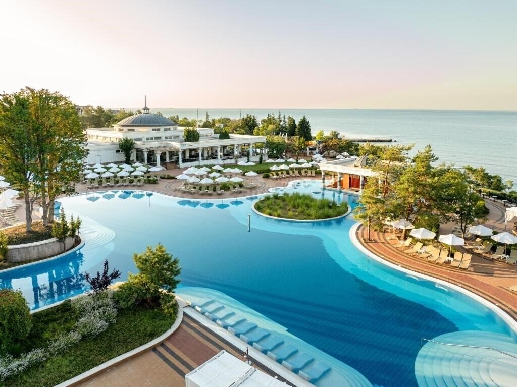 Изображение Dreams Sunny Beach Resort & SPA (ex. Riu Helios Paradise) 4*