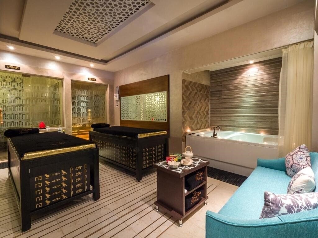 Фото Sunny Days El Palacio Resort & SPA (ex.  Sunny Days Resort & Aqua Park) 4*