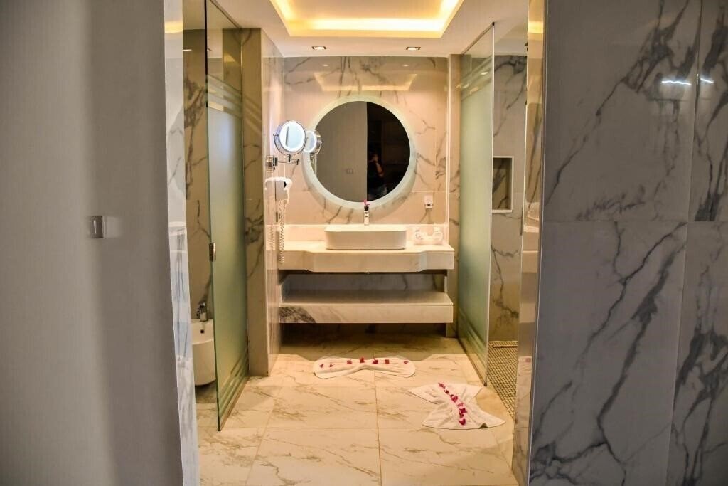 Фотографія Sirena Beach Resort & SPA 5*