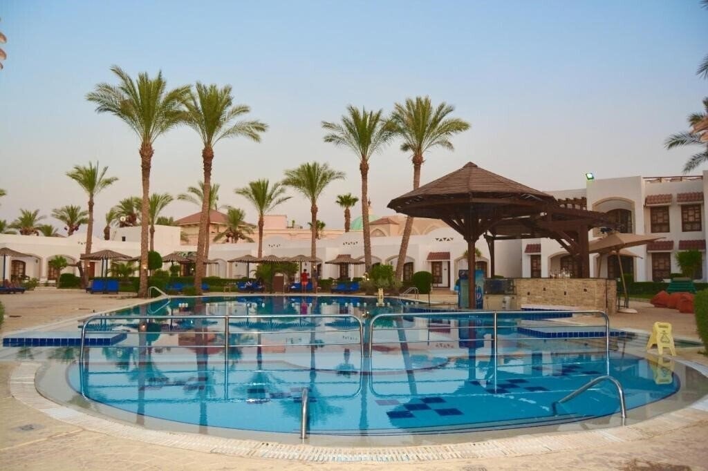 Готель Coral Hills Resort Sharm El Sheikh (ex. All Season Coral Hills, Coral Hills Resort) 4*
