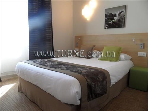 Фотографія Balladins Marseille Saint Charles 3*