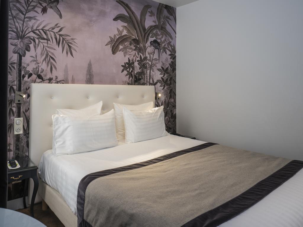 Фото Taylor Hotel 3*