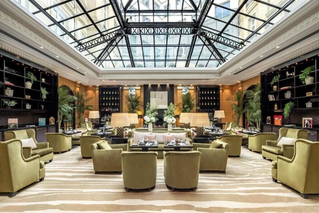 Отель Hyatt Regency Paris Madeleine 5*