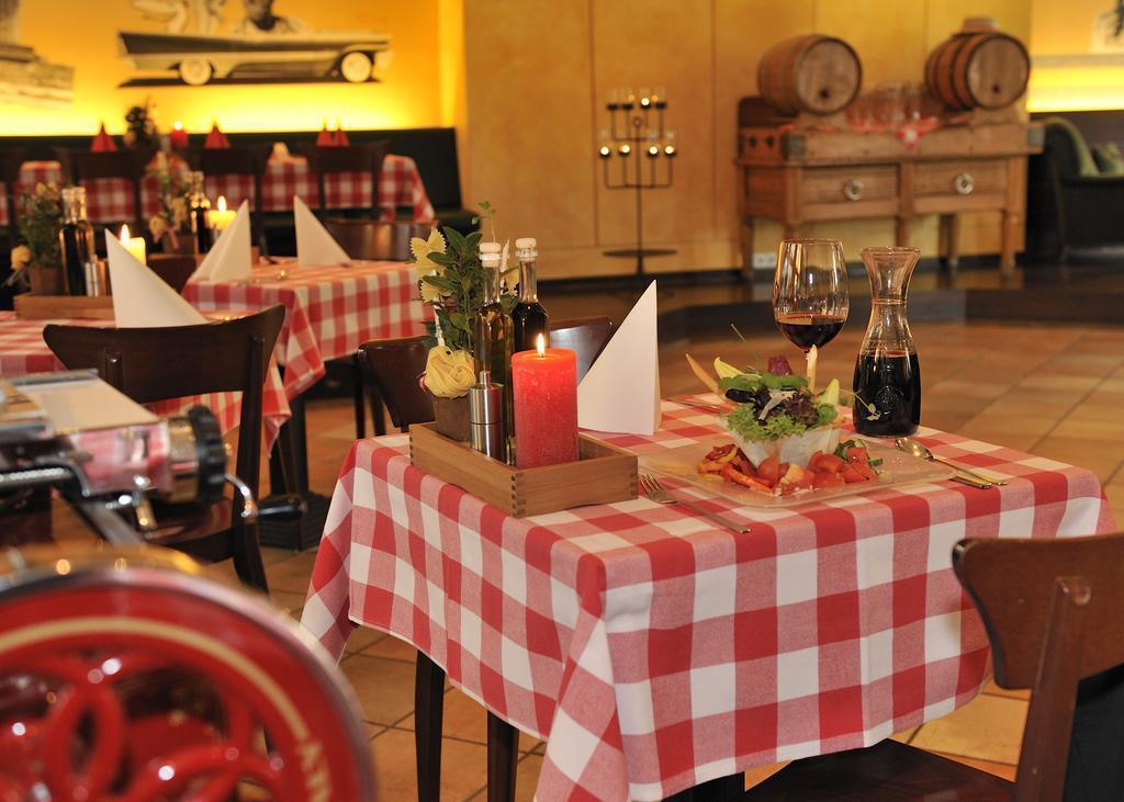 Фотография Elbflorenz Dresden 4*