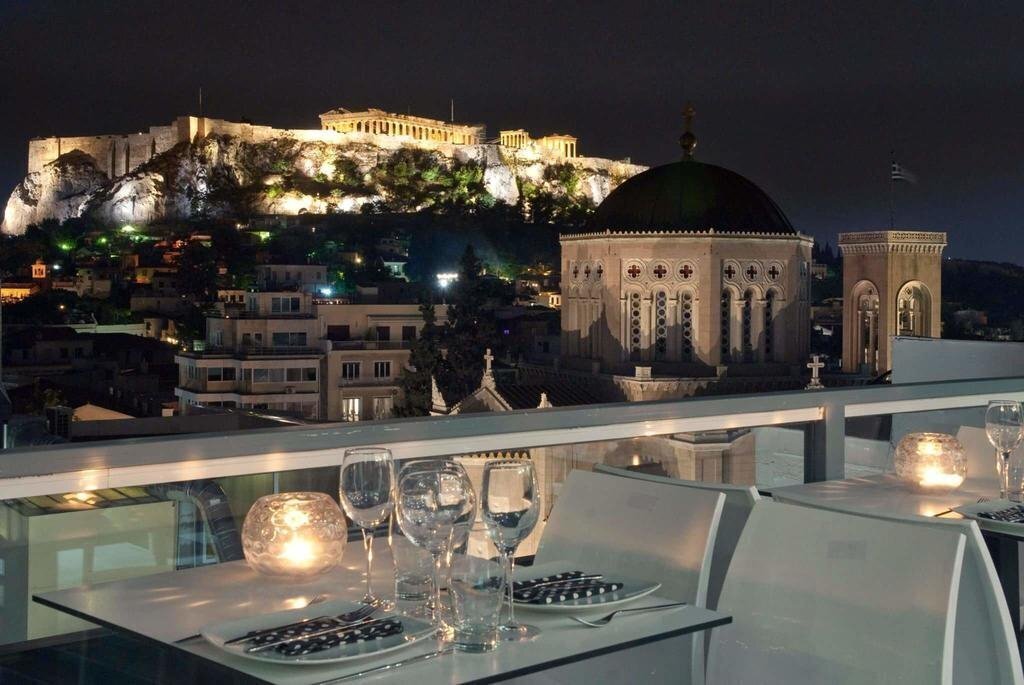 Готель Athens Status Suites 4*