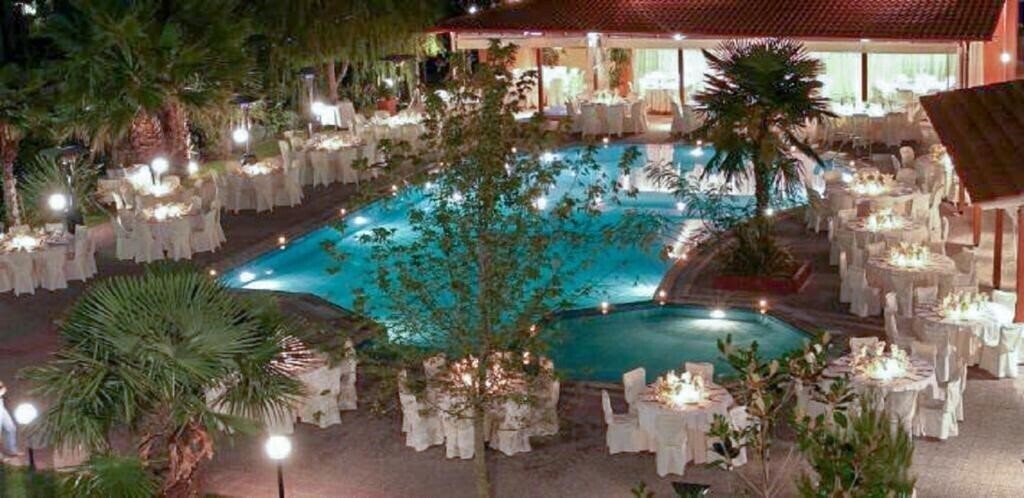 Готель Four Seasons Thessaloniki 3*