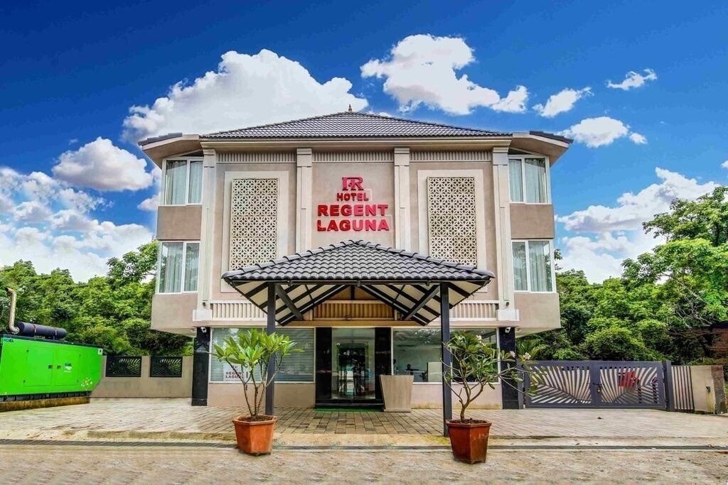 Отель Hotel Regent Laguna 4*