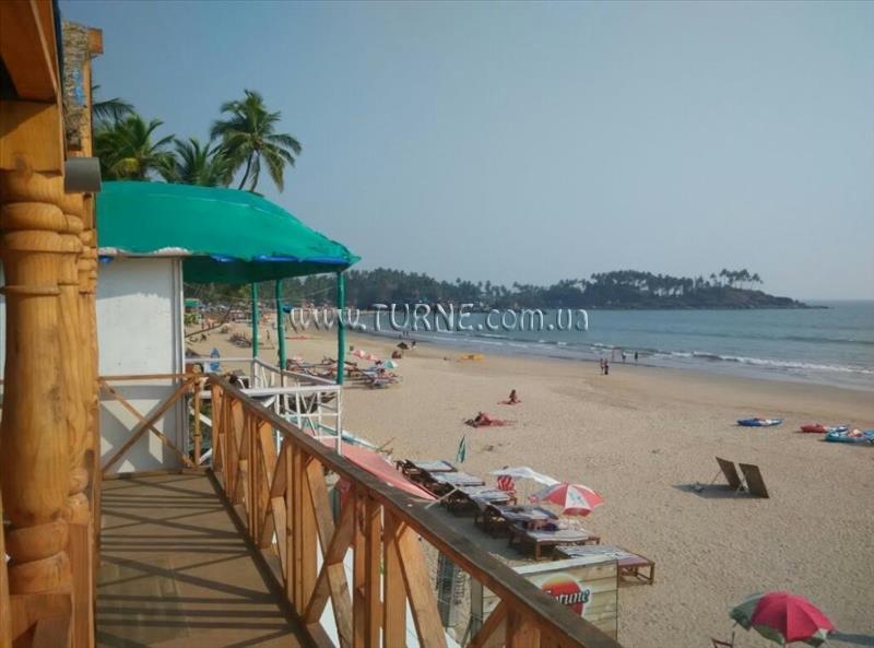 Готель Neptune Point Beach Resort 2*