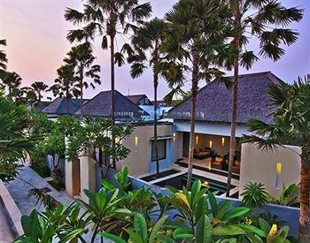 Готель Seminyak Suite Private Villa 3*
