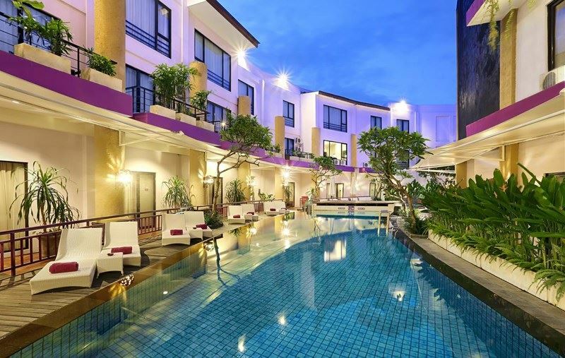Готель Quest Hotel Kuta 3*