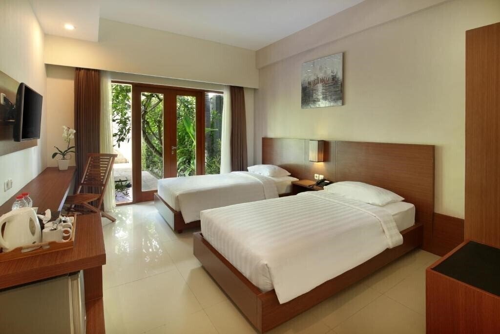 Фото Bali Chaya Legian 3*