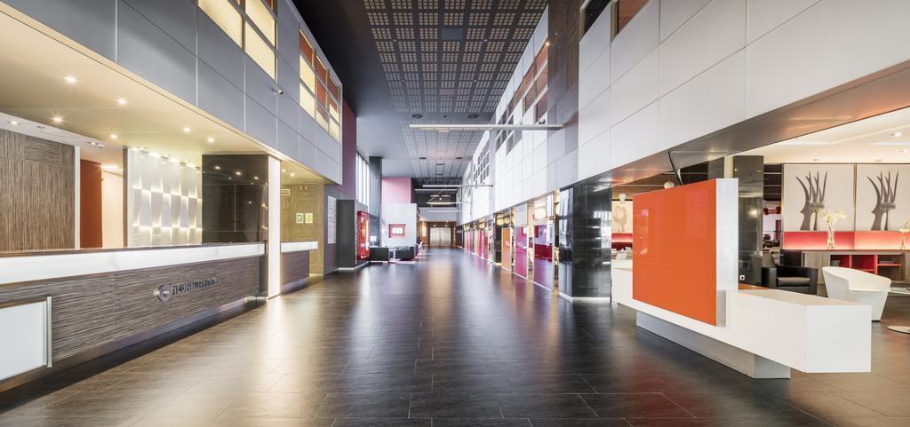 Фотографія Ilunion Barcelona 4*