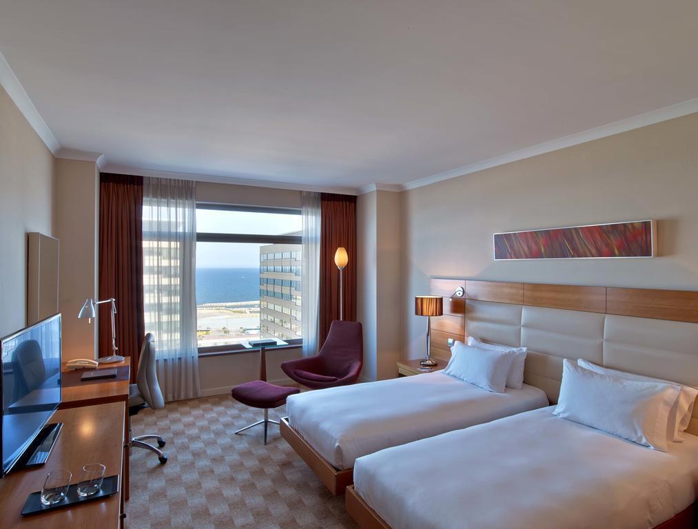 Фотография Hilton Diagonal Mar Barcelona 4*