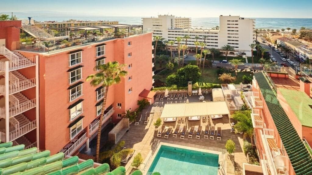 Готель Fenix Torremolinos - Solo Adultos 4*