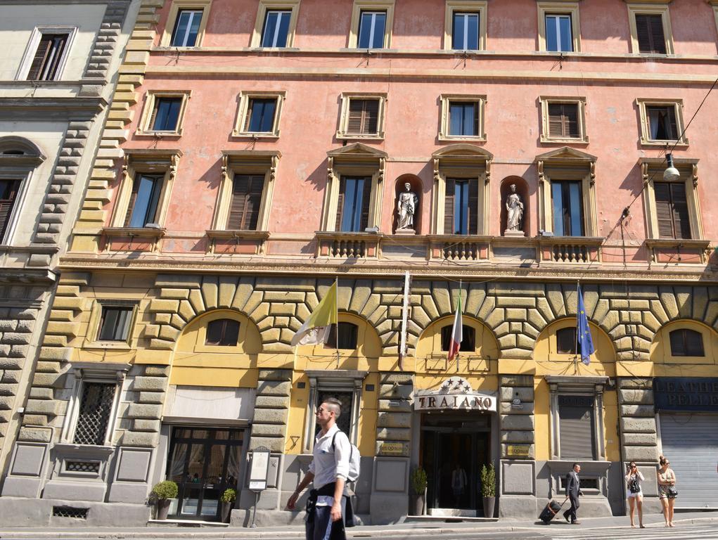 Отель Traiano 4*