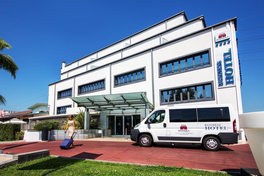 Отель Domidea Hotel 4*