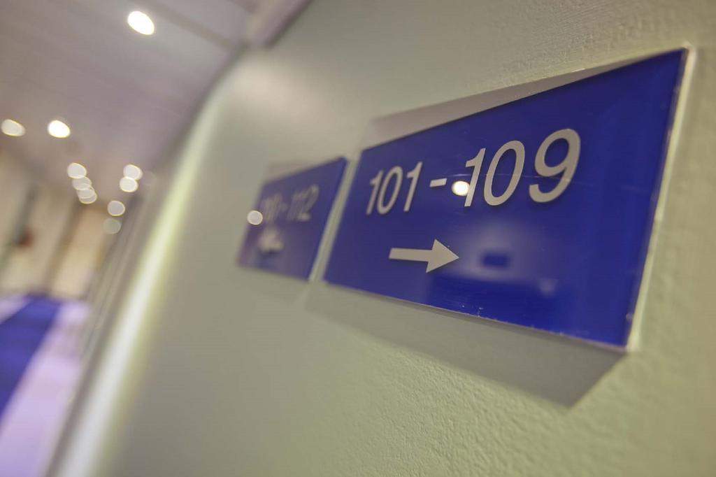 Картинка Holiday Inn Express Rome East 4*