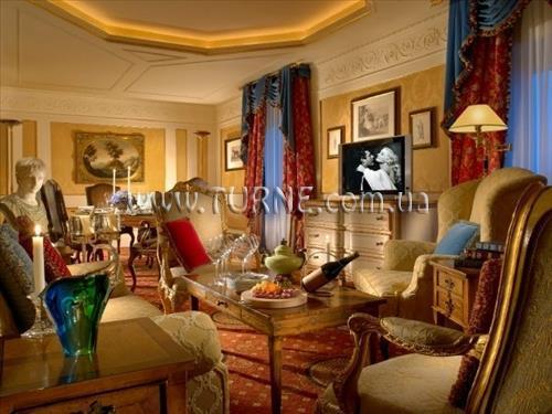 Отель Splendide Royal Hotel 5*