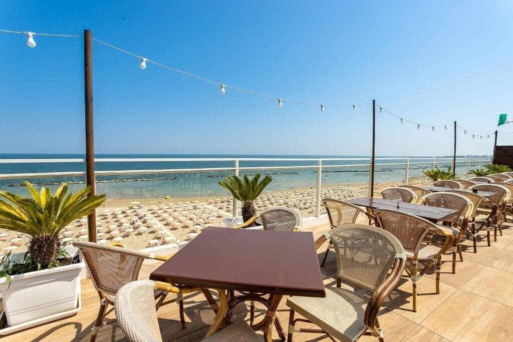 Отель Blumen 3*