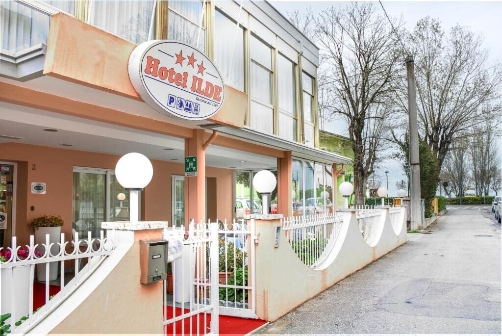 Готель Ilde 3*