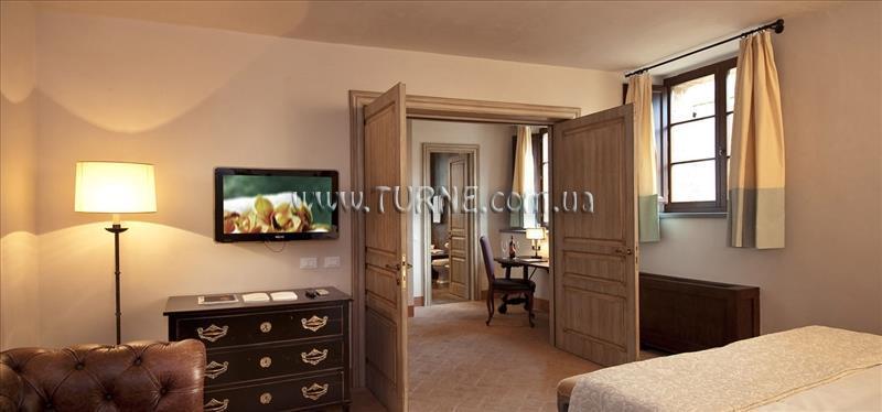 Фотографія Castel Monastero 5*